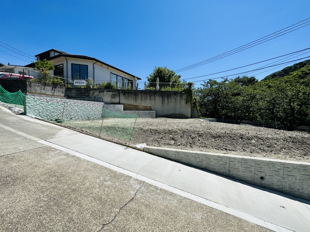 三浦郡葉山町堀内売地4,290万円は住和不動産 三浦郡葉山町堀内売地4,290万円は住和不動産